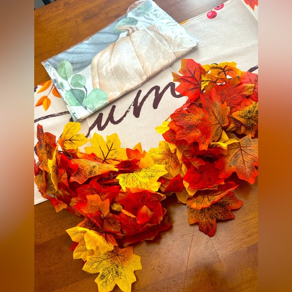 🍁4pc Autumn Leaf Garland Decor - Picture 1 of 7